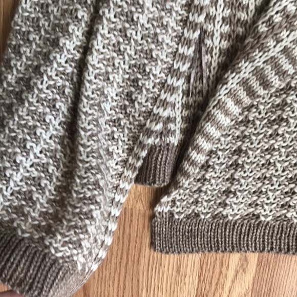 Long sleeve comfortable sweater - Picture 3 of 4